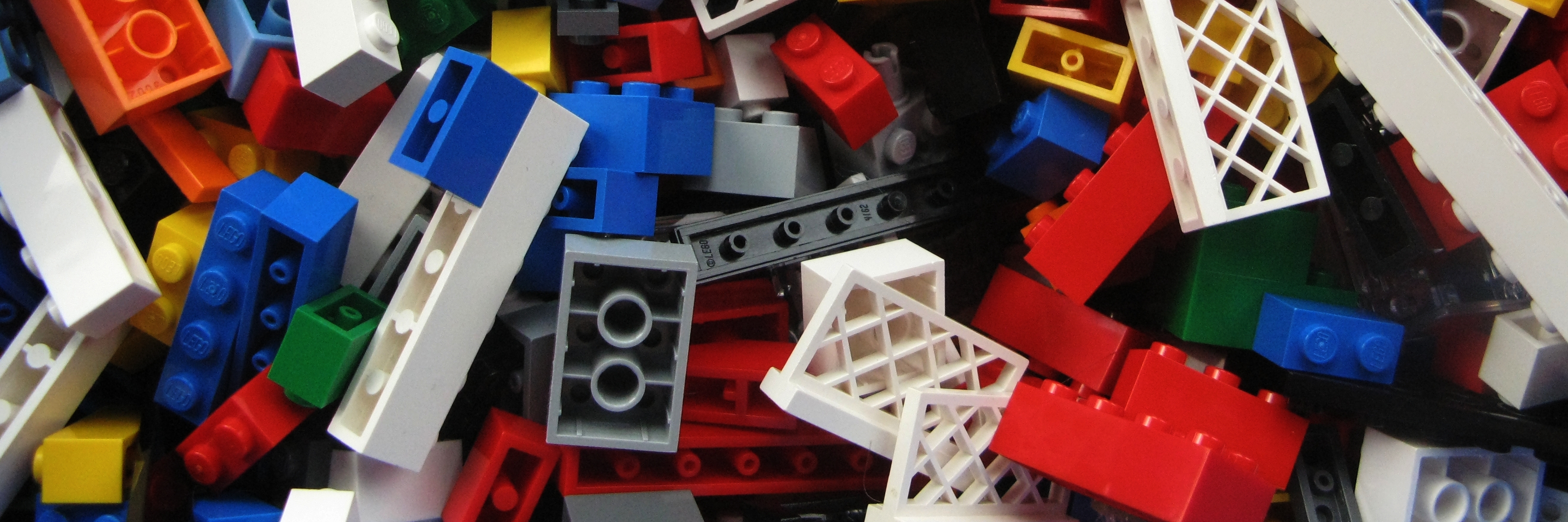 Tactile Memories of Lego